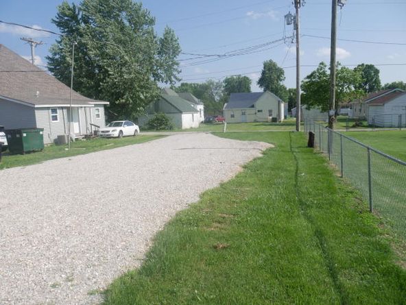 531 E Cleveland Ave, Monett, MO 65708